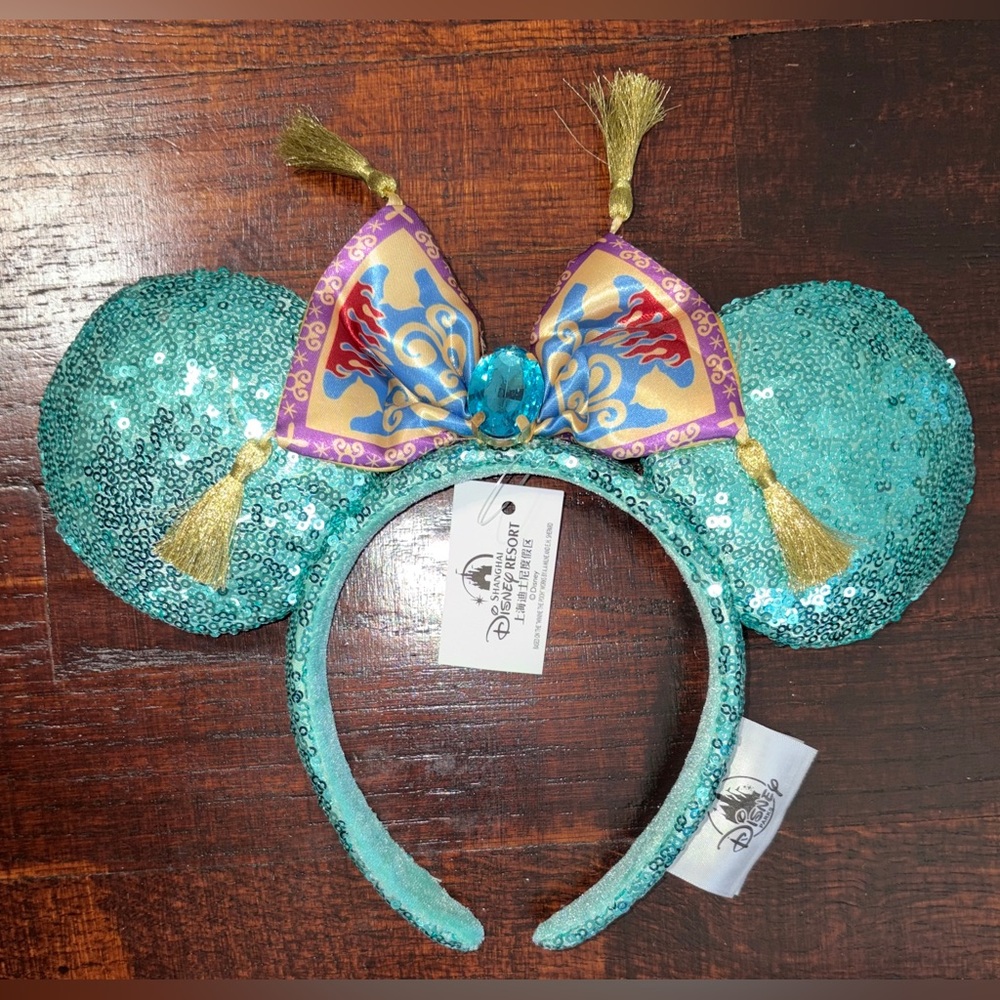 Themed Aladdin Sequin Mouse Ears with Colorful Magic Carpet Bow - Picture 2 of 3